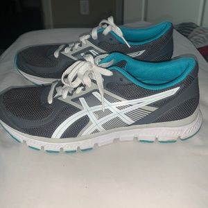 NWOT! ASCIS tennis shoes size 8.5